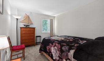 7551 SPRING LAKE Dr D-1, Bethesda, MD 20817