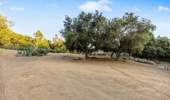 3740 Foxley Dr, Escondido, CA 92027