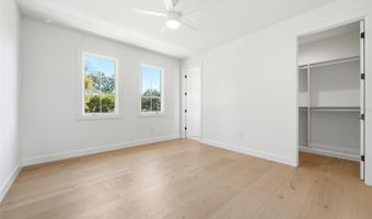 15 E HAZEL St, Orlando, FL 32804