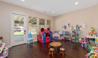 26138 Wyndemere, Escondido, CA 92026