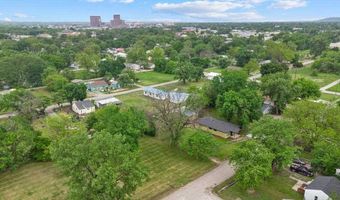 320 N Margarite Ave, Bartlesville, OK 74003