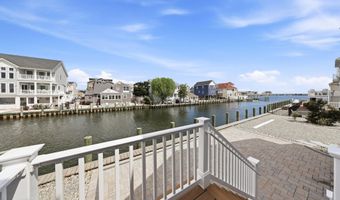 247 Pine Dr, Bayville, NJ 08721
