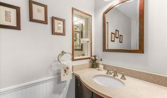 3903 HEATHER Dr, Greenville, DE 19807