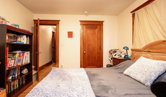 16 Dodge Ave, Barre, VT 05654