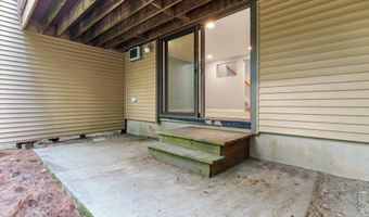 16 S Browning Ct, Pembroke, NH 03275