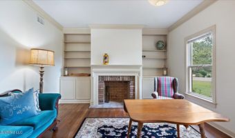 112 Swallow Dr, Brandon, MS 39047