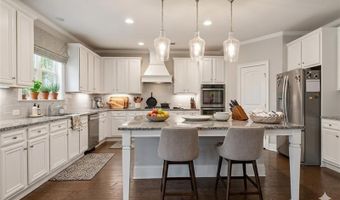 3795 Gardenside Ct, Alpharetta, GA 30004