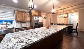 701 Lampton Ln, McAlester, OK 74501