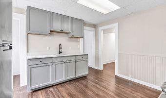 3193 Main St, Bridgeport, CT 06606