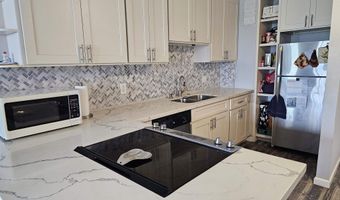 111 KAHULUI BEACH Rd D 412, Kahului, HI 96732