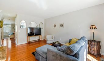 42076 BYRNES VIEW Ter, Aldie, VA 20105