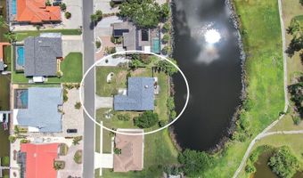 832 BIRDIE Way, Apollo Beach, FL 33572