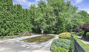 301 Crosse Rd, Amherst, OH 44001