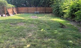 43 Belvedere St, Johnston, RI 02919