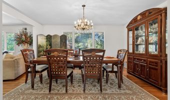 126 W 33RD St 3, Bayonne, NJ 07002