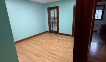 1085 Cherokee St, Biloxi, MS 39530