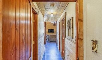 4 Whit Creek Rd, Cody, WY 82414