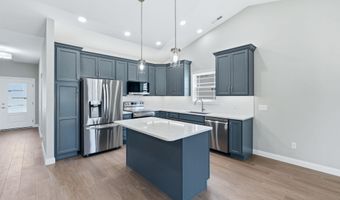 2025 Approach Dr, Auburn, IN 46706