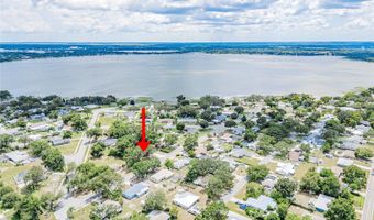 132 KINSTLE Ave, Auburndale, FL 33823