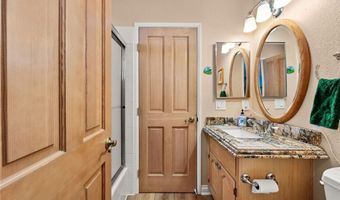 36608 Oak Ridge Dr, Yucaipa, CA 92399