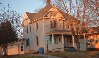120 W Main St, Lewiston, MN 55952