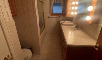 956 Beaver Rd, Ambridge, PA 15003