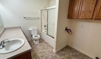920 Canyon Vw, Cody, WY 82414