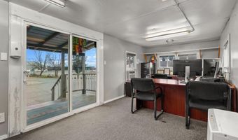6738 State Highway 273, Anderson, CA 96007