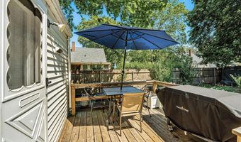 72 Nichols Rd, North Kingstown, RI 02852