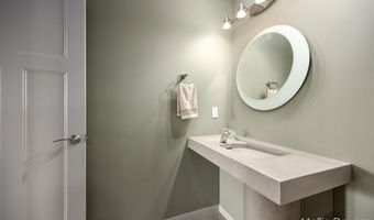 12250 Knoper Ct, Allendale, MI 49401