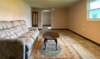 1916 South Dr, Aliquippa, PA 15001