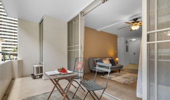 430 Kaiolu St 505, Honolulu, HI 96815