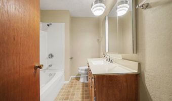 10020 15th Rd, Argos, IN 46501