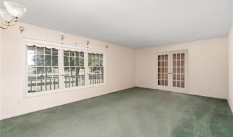 315 E High St, Baldwin City, KS 66006