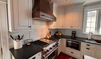 333 Woodland Ave, Avon By The Sea, NJ 07717