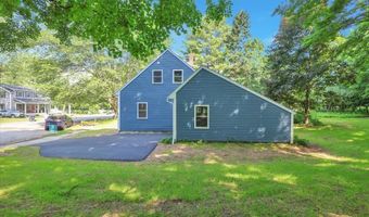 24 Bennington Ct, Burlington, VT 05408