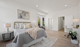 1118 S CAREY St, Baltimore, MD 21223
