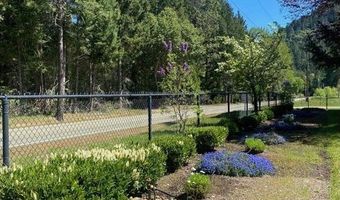 1121 YEUST Rd, Azalea, OR 97410