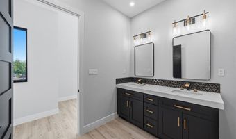 3456 Sunglow Dr, Bullhead City, AZ 86429