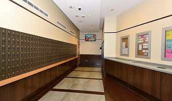 307 YOAKUM Pkwy 406, Alexandria, VA 22304