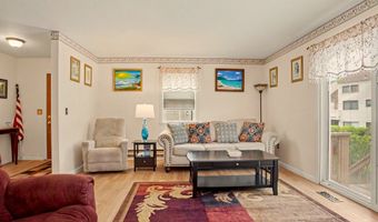 11 Deer Run 11, Bethel, CT 06801
