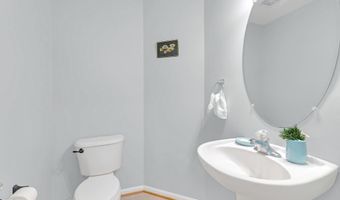 42104 FREMONT PRESERVE Sq, Aldie, VA 20105