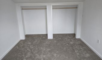 443 S 43RD St, Springfield, OR 97478