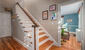 15 Wheeler Ave, Cranston, RI 02905