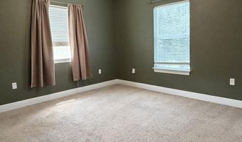 2068 Bienville Ave, Bay St. Louis, MS 39520