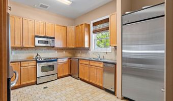 12159 SNUG HARBOR Rd, Berlin, MD 21811