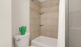 512 CATHEDRAL St 3, Baltimore, MD 21201