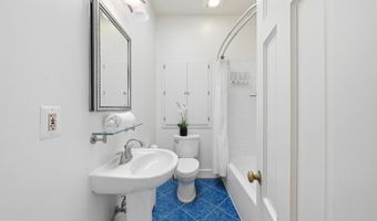 500 GIBBON St, Alexandria, VA 22314