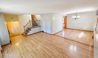 950 APACHE St, Cheyenne, WY 82009
