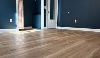415 W Pine St, Andrews, SC 29510